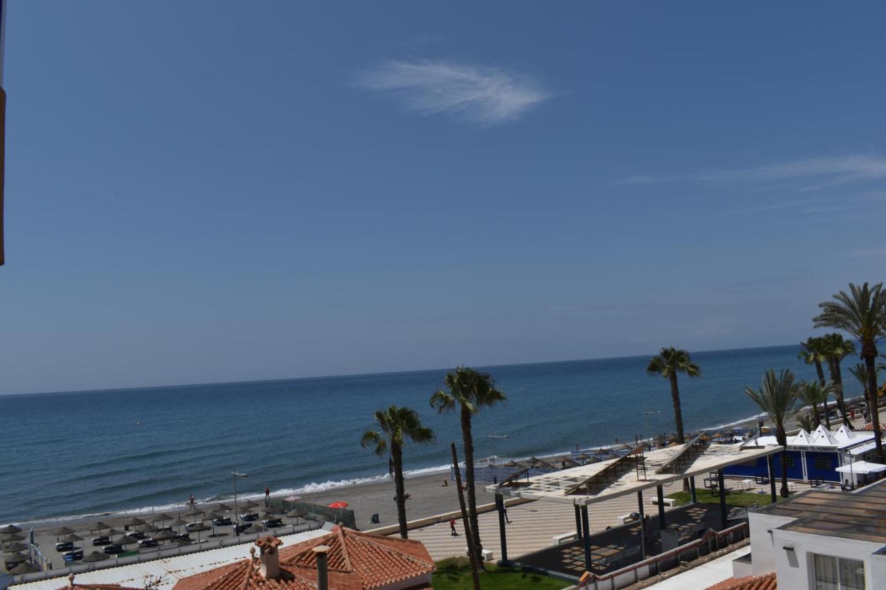 Fantastic Studio - Beachfront Apartment Torrox Exterior photo