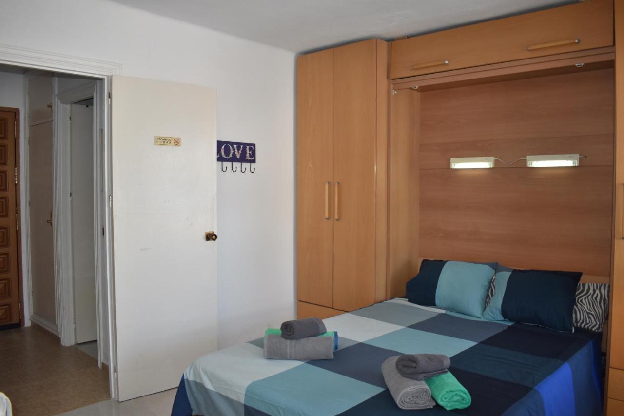 Fantastic Studio - Beachfront Apartment Torrox Exterior photo
